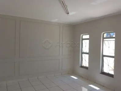 Casa com 3 Quartos à venda, 132m² no Vila Amorim, Americana