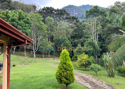Fazenda/Sítio com 4 Quartos à venda, 15000m² no , São Bento do Sapucaí