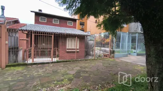 Lote/Terreno à venda, 327m² no Petrópolis, Porto Alegre