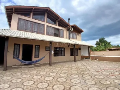 Casa com 5 Quartos para alugar, 356m² no Campeche, Florianópolis