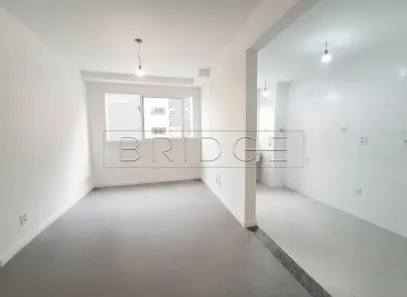 Apartamento com 2 Quartos para venda ou aluguel, 60m² no Jardim Sabará, Porto Alegre