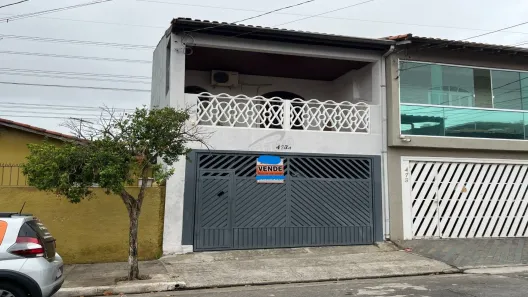 Casa com 3 Quartos à venda, 196m² no Jardim Tietê, São Paulo