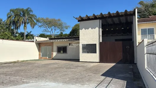 Galpão/Depósito/Armazém para alugar, 850m² no Velha, Blumenau