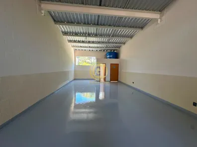 Galpão/Depósito/Armazém para alugar, 100m² no Vila Aprazível, Jacareí