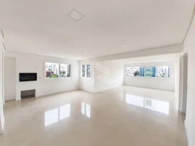 Apartamento com 3 Quartos para alugar, 136m² no Auxiliadora, Porto Alegre