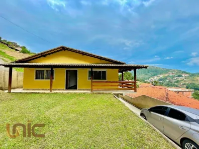 Casa de Condomínio com 3 Quartos à venda, 180m² no Albuquerque, Teresópolis