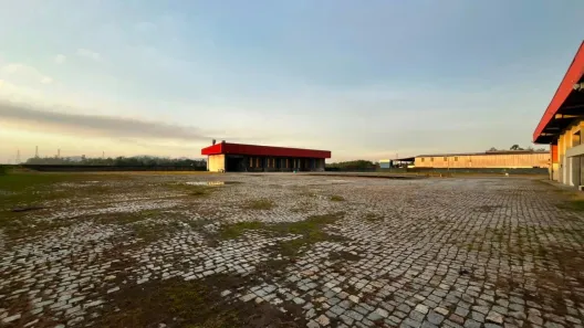 Galpão/Depósito/Armazém para alugar, 2206m² no Espinheiros, Itajaí