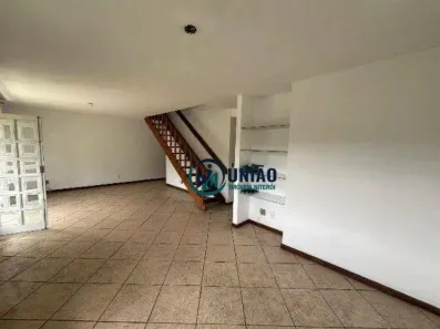 Casa de Condomínio com 3 Quartos à venda, 132m² no Badu, Niterói