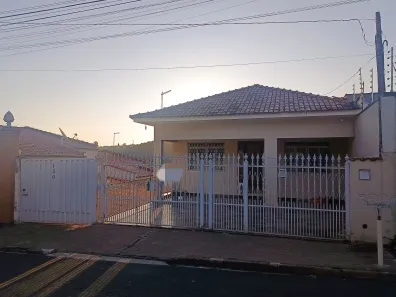 Casa com 5 Quartos para venda ou aluguel, 450m² no São Dimas, Piracicaba