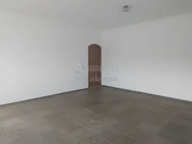 Casa com 4 Quartos à venda, 369m² no Parque Industrial, São José do Rio Preto