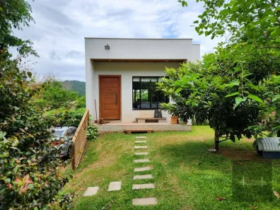 Casa com 3 Quartos à venda, 100m² no Pântano do Sul, Florianópolis