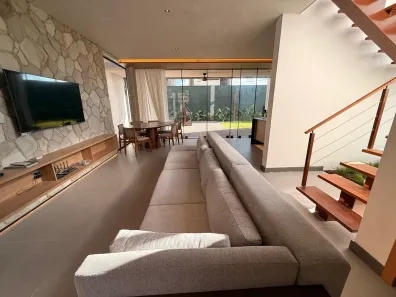 Sobrado com 4 Quartos à venda, 161m² no São Bento, Fortaleza