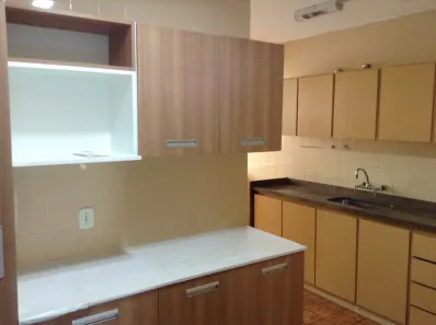 Apartamento com 3 Quartos para alugar, 135m² no Laranjeiras, Rio de Janeiro