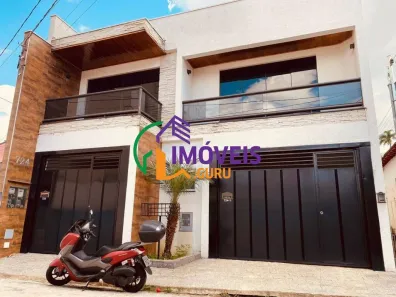 Sobrado com 4 Quartos à venda, 202m² no Centro, Poços de Caldas
