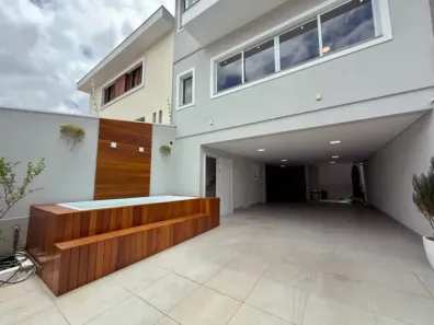 Sobrado com 3 Quartos à venda, 200m² no Parque São Domingos, São Paulo