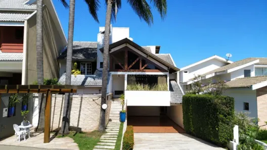 Casa de Condomínio com 4 Quartos para alugar, 432m² no Zona 08, Maringá