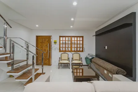 Casa com 3 Quartos à venda, 323m² no Vila Mariana, São Paulo