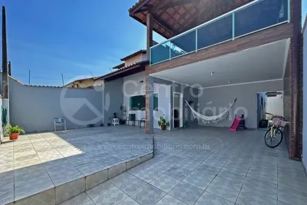 Casa com 3 Quartos à venda, 177m² no Parque Balneario Oasis, Peruíbe