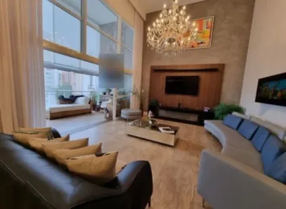 Apartamento com 3 Quartos à venda, 238m² no Vila Suzana, São Paulo