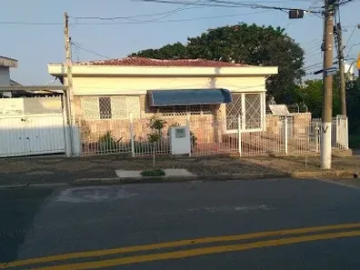 Casa com 3 Quartos à venda, 392m² no Taquaral, Campinas