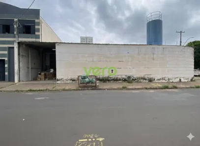 Galpão/Depósito/Armazém para alugar, 650m² no Vila Belvedere, Americana