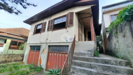 Casa com 3 Quartos à venda, 187m² no Rio Branco, Caxias do Sul