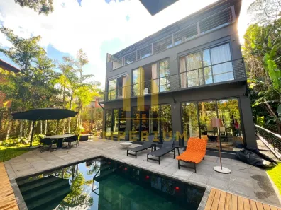 Casa com 3 Quartos à venda, 350m² no Caraguatá, Mairiporã