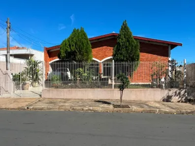 Casa com 3 Quartos para alugar, 186m² no Vila Piza, Limeira