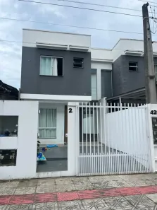 Sobrado com 2 Quartos à venda, 62m² no Murta, Itajaí