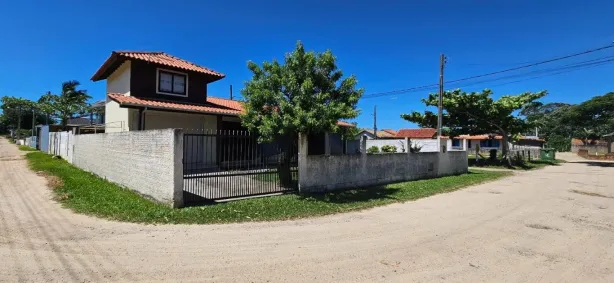 Casa com 2 Quartos à venda, 90m² no Roça Grande, Imbituba