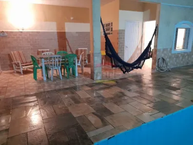 Sobrado com 5 Quartos à venda, 240m² no Caiçara, Praia Grande