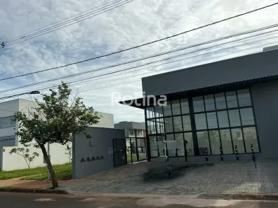 Sala Comercial para alugar, 48m² no Novo Mundo, Uberlândia