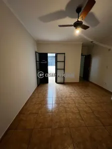 Casa com 3 Quartos para alugar, 200m² no Jardim Botânico, Ribeirão Preto