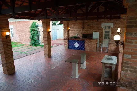 Casa com 3 Quartos à venda, 436m² no Vila Rezende, Piracicaba