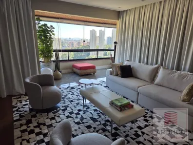 Apartamento com 3 Quartos à venda, 156m² no Vila Suzana, São Paulo