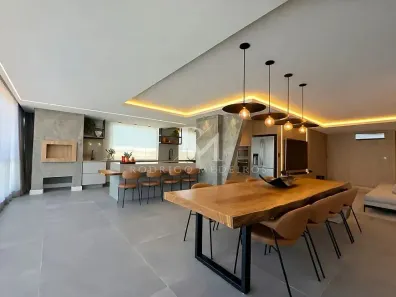 Apartamento com 3 Quartos à venda, 180m² no Centro, Palhoça
