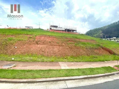 Lote/Terreno à venda, 304m² no Ipiranga, Juiz de Fora