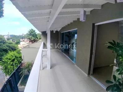 Sobrado com 4 Quartos à venda, 288m² no Vila Albertina, São Paulo
