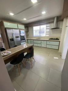 Casa com 3 Quartos para alugar, 281m² no Ponte do Imaruim, Palhoça