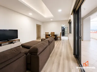 Casa com 3 Quartos à venda, 600m² no Floresta, Joinville