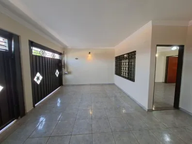 Casa com 2 Quartos para alugar, 112m² no Vila Tibério, Ribeirão Preto