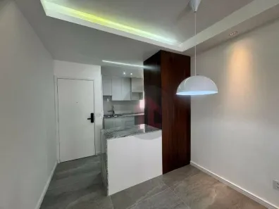 Apartamento com 2 Quartos à venda, 61m² no Cambuí, Campinas