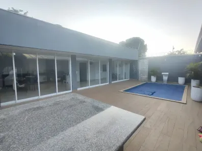 Casa com 3 Quartos à venda, 204m² no Jardim Mariliza, Goiânia