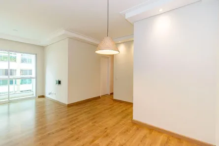 Apartamento com 3 Quartos para alugar, 70m² no Bacacheri, Curitiba