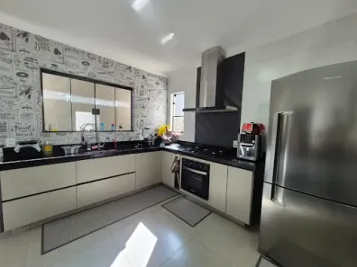 Casa com 3 Quartos à venda, 144m² no Parque São Geraldo, Bauru