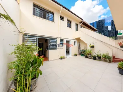 Sobrado com 3 Quartos à venda, 193m² no Jardim das Acácias, São Paulo