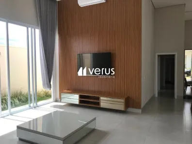 Casa de Condomínio com 3 Quartos para alugar, 240m² no Gávea, Uberlândia