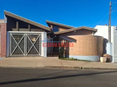 Casa de Condomínio com 3 Quartos à venda, 158m² no Parque Fehr, São Carlos