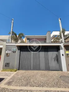 Casa com 3 Quartos à venda, 123m² no Plano Diretor Sul, Palmas