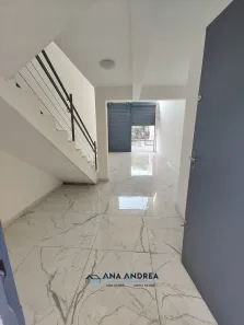 Sala Comercial para alugar, 38m² no Jardim Castilho, Embu das Artes